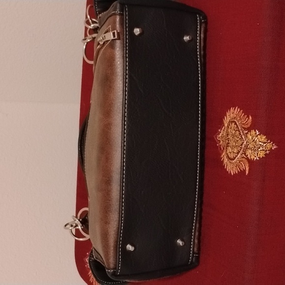 Brown Western Embroidered Handbag - Picture 9 of 15